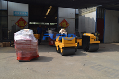 福瑞得機(jī)械手扶雙輪壓路機(jī)，手扶單輪壓路機(jī)，座駕壓路機(jī)及時(shí)包裝發(fā)貨